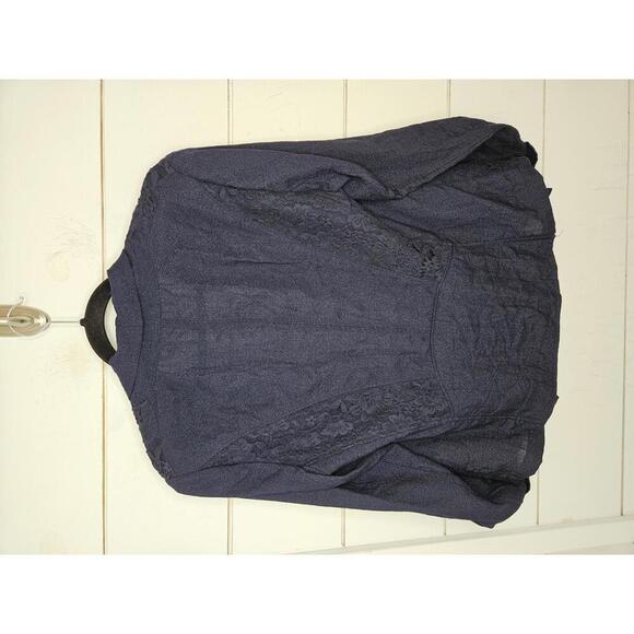 Chico's Size 1 Medium Size 8 Navy blue open front jacket with lace detail - Picture 2 of 6